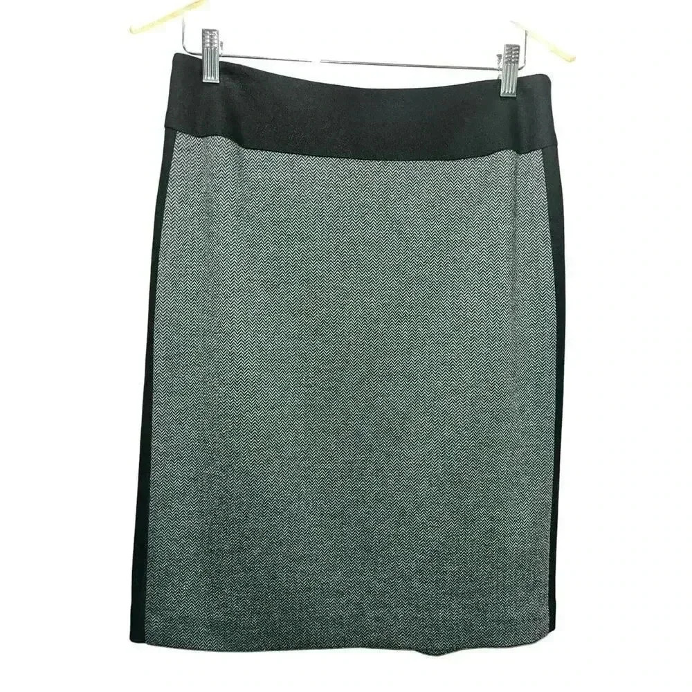 Tahari Women's Gray Black Work Business Professional Knee Length Pencil Skirt 8